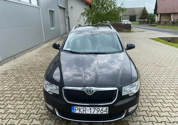 Skoda Superb cena 38500 przebieg: 303000, rok produkcji 2012 z Krotoszyn małe 137